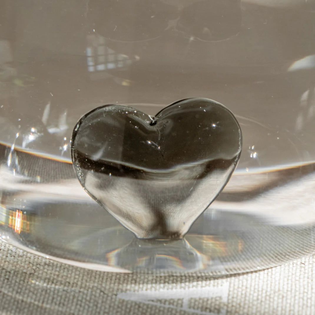 Bicchiere in Vetro con Cuore Nero - Drinking Glass Figure Pink Heart (gl-151)