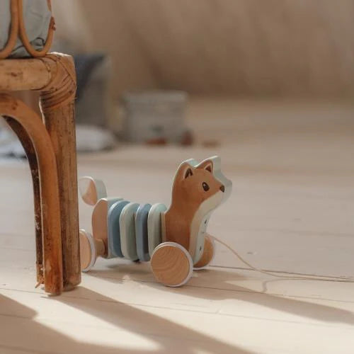 Volpe Trainabile in Legno Forest Friends - Pull Animal Fox Blue Forest Friends