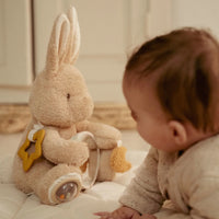Peluche Attività Coniglietto Baby Bunny - Activity Cuddle Rabbit Sand Baby Bunny (LD8430)