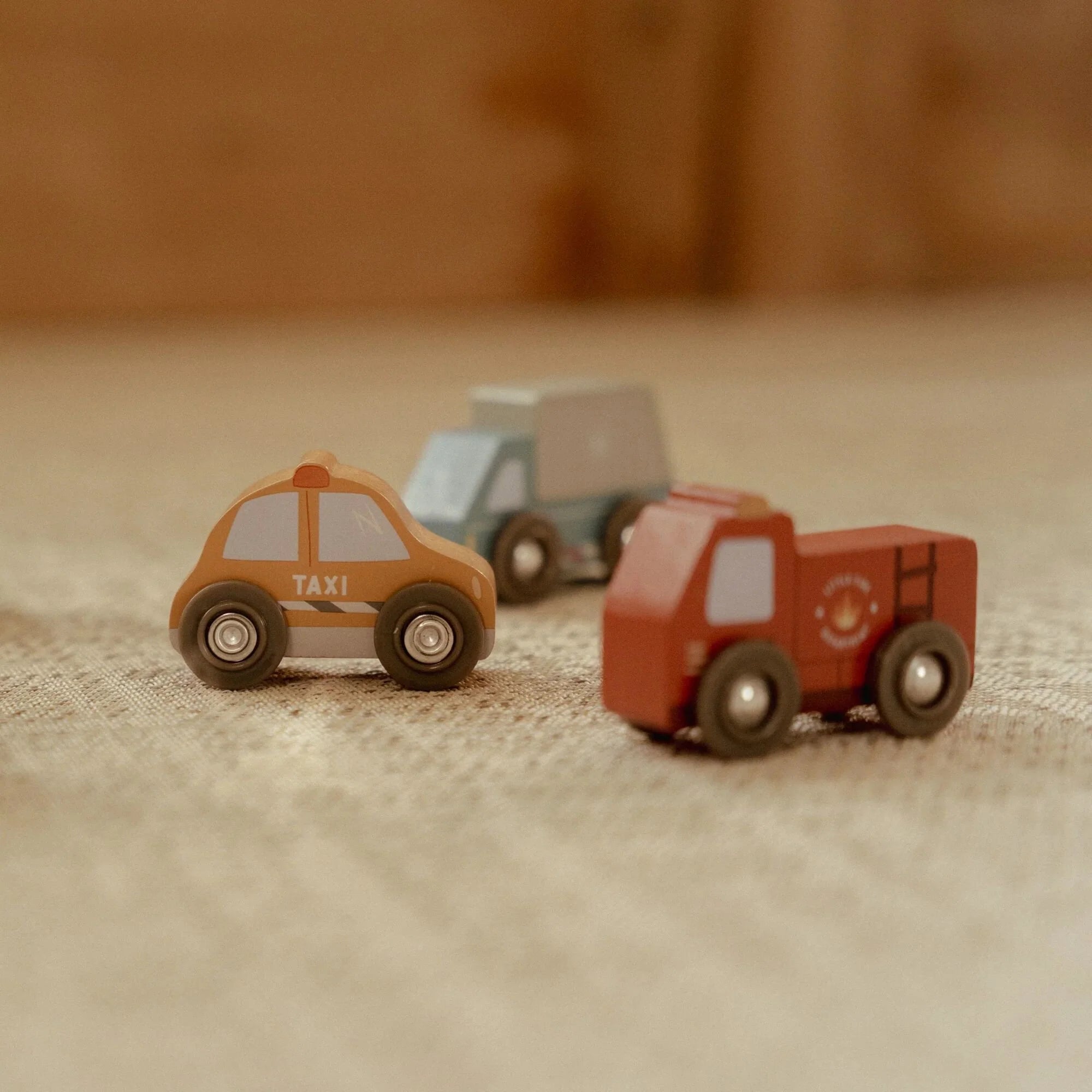 Little Dutch | Set di Veicoli in Legno Multicolore | LD2537