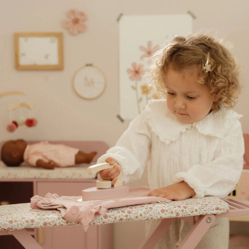 Asse da Stiro in Legno con Ferro da Stiro Rosa - Wooden Ironing Board with Iron Pink (LD2523)