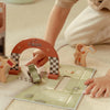 Set Gara Pista Macchinine in Legno con Custodia da Gioco - Wooden Racetrack in Play Case Multicolored Essentials