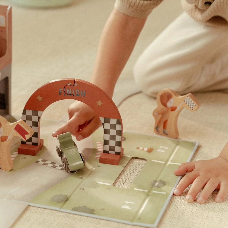 Set Gara Pista Macchinine in Legno con Custodia da Gioco - Wooden Racetrack in Play Case Multicolored Essentials