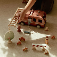 Camion dei Pompieri Grande in Legno Rosso - Wooden Fire Truck Red Essentials (LD2536)