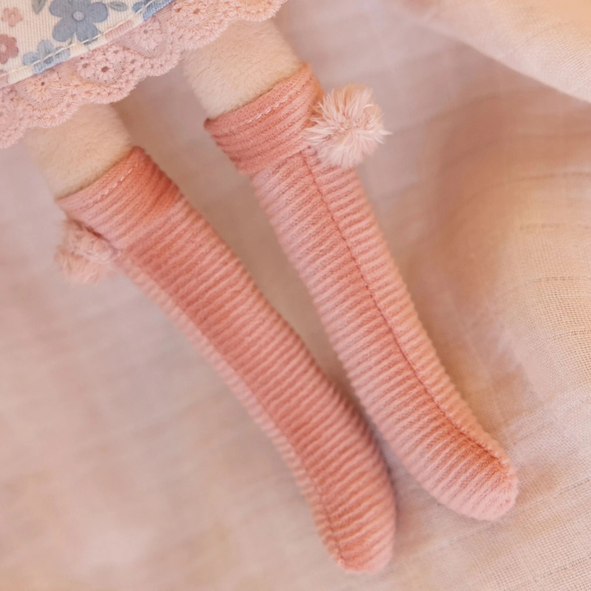 Bambola Morbida da Abbraccio Rosa 35 Cm. - Hug Doll Rosa (LD4665)