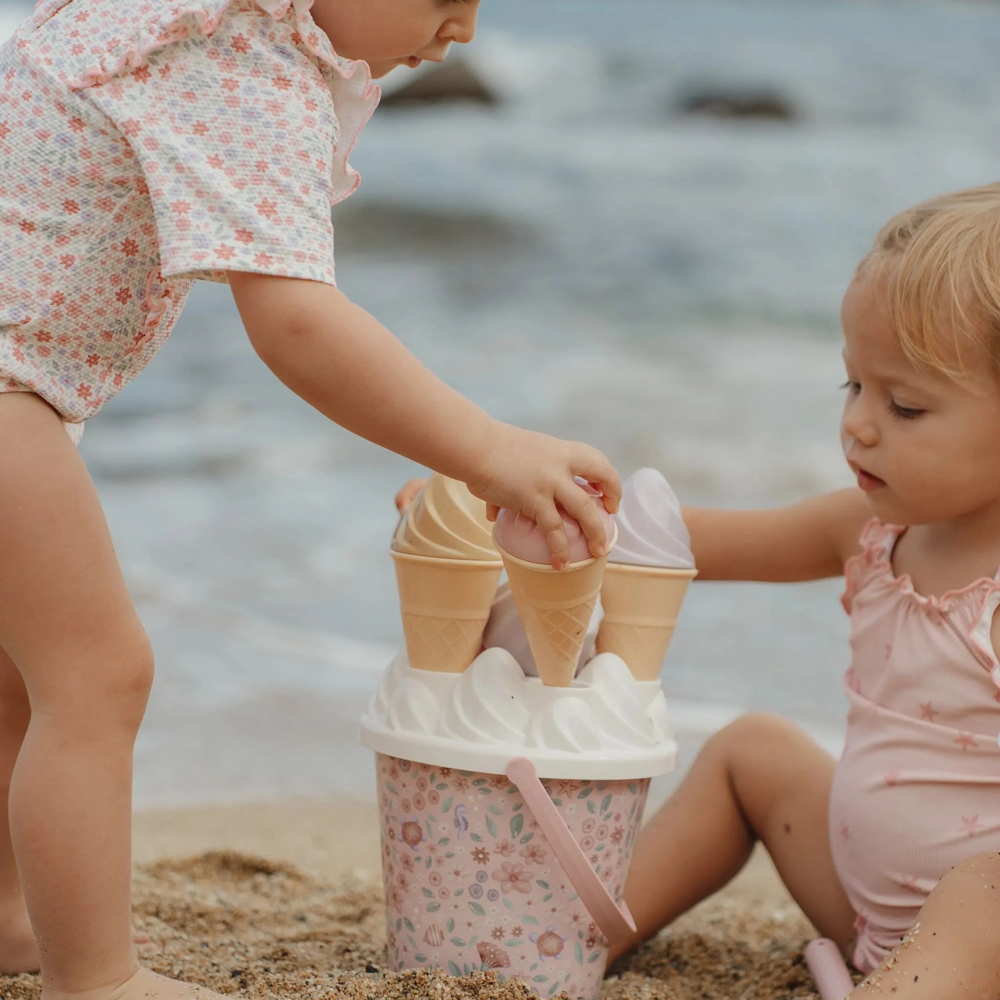 Little Dutch | Set da Spiaggia Secchiello e Gelati Dreamy Mermaid 14 Pezzi | 2016377