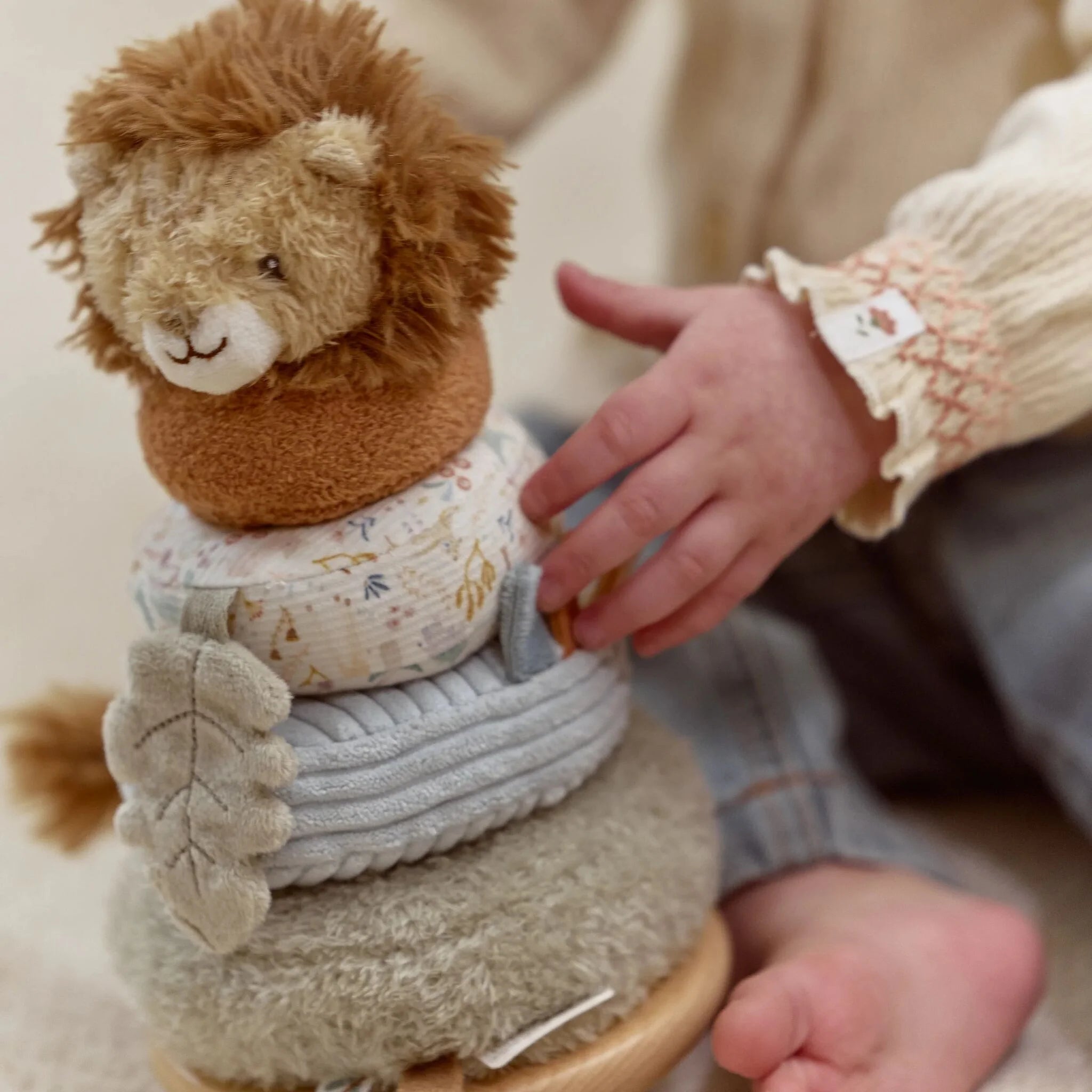 Little Dutch | Torre Impilabile Oscillante Leone Safari Friends | LD8322