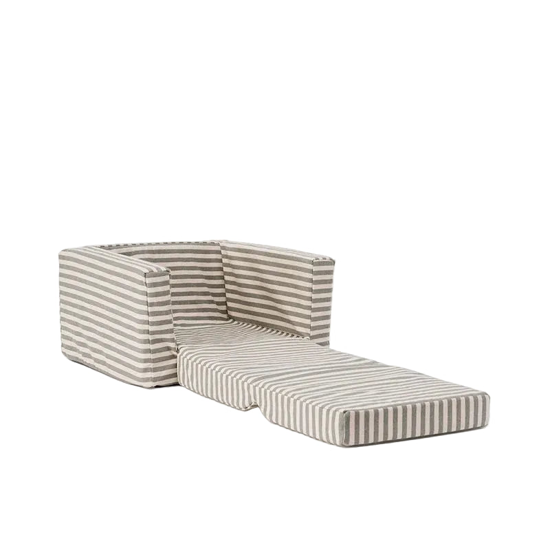 Poltrona Pieghevole per Bambini Stripe Kids Concept 10001008 con design leggero e pratico per relax e lettura.