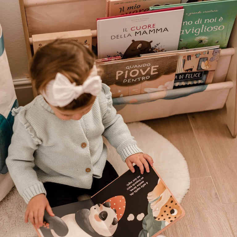 Libreria Montessoriana da Pavimento Elefante Chewy -  Montessori Floor Standing Bookcase Chewy the Elephant